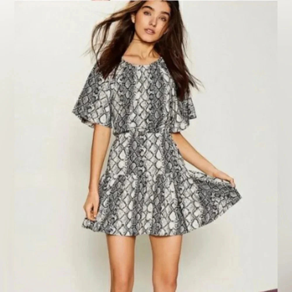 FINAL PRICE Chelsea and Violet Snake Print Knit Ruffled Dress